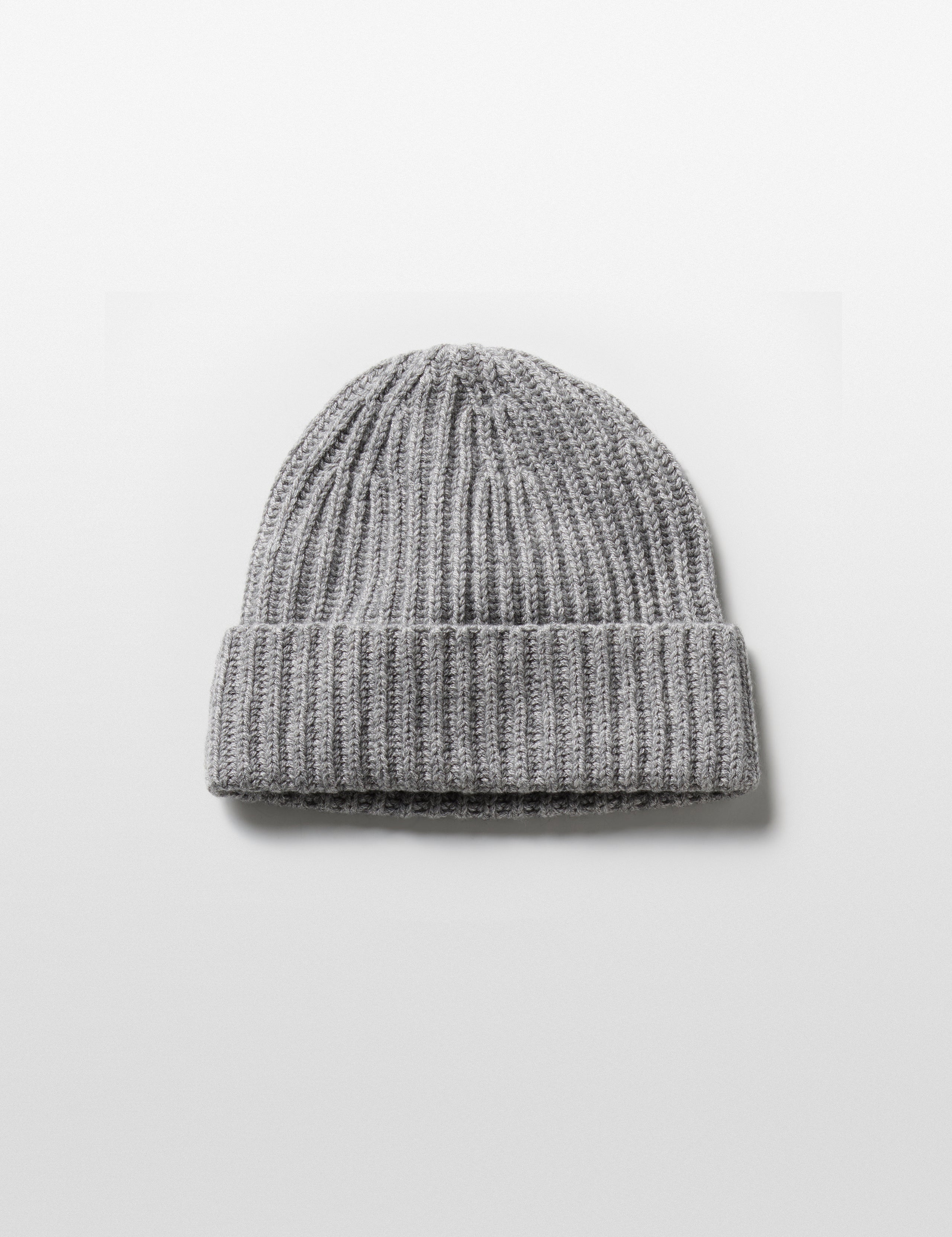 Flay lay view of Cashmere Hat in Heather Grey from AETHER Apparel. 